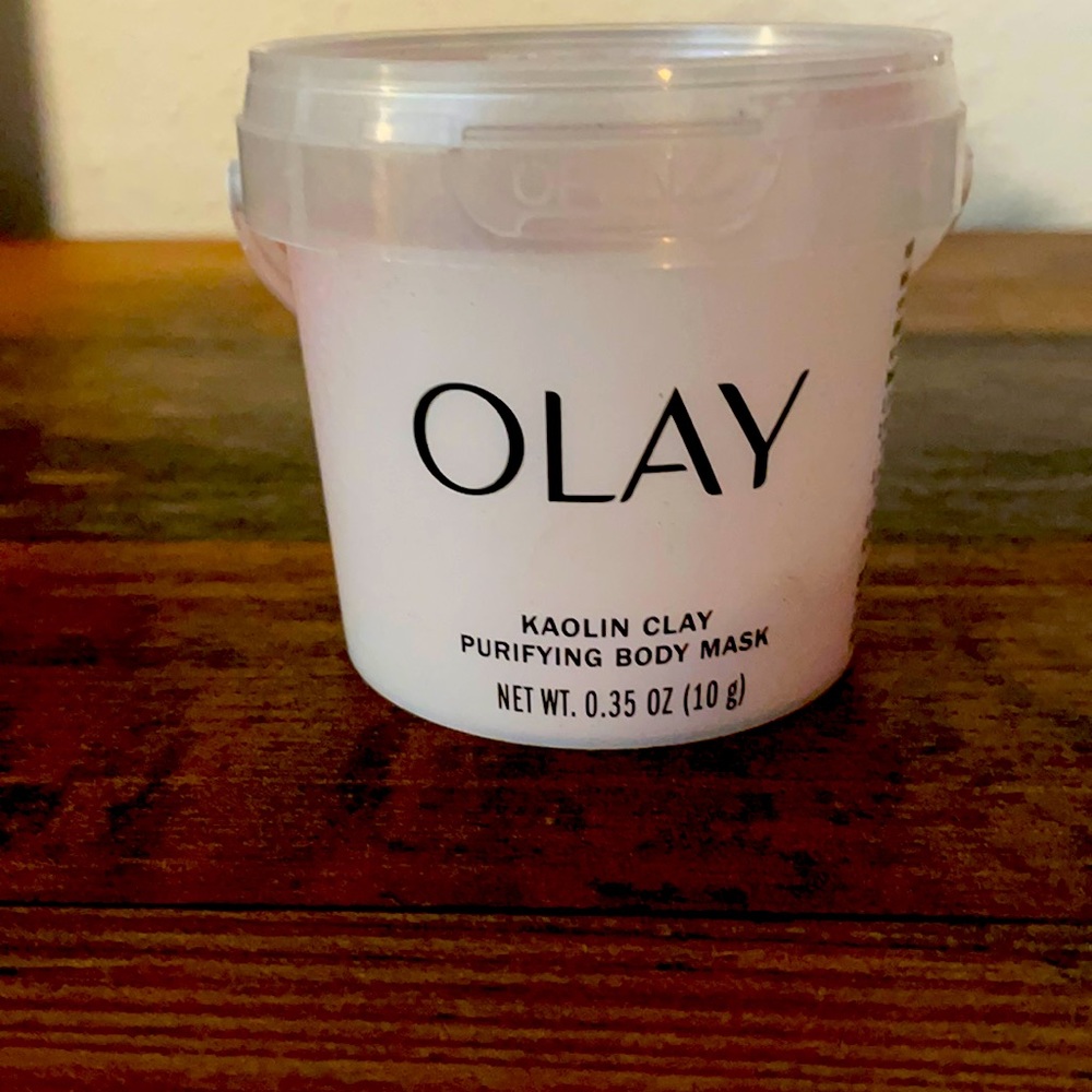 ❣️5 for $25❣️ 🌞OLAY KAOLIN CLAY BODY MASK🌞